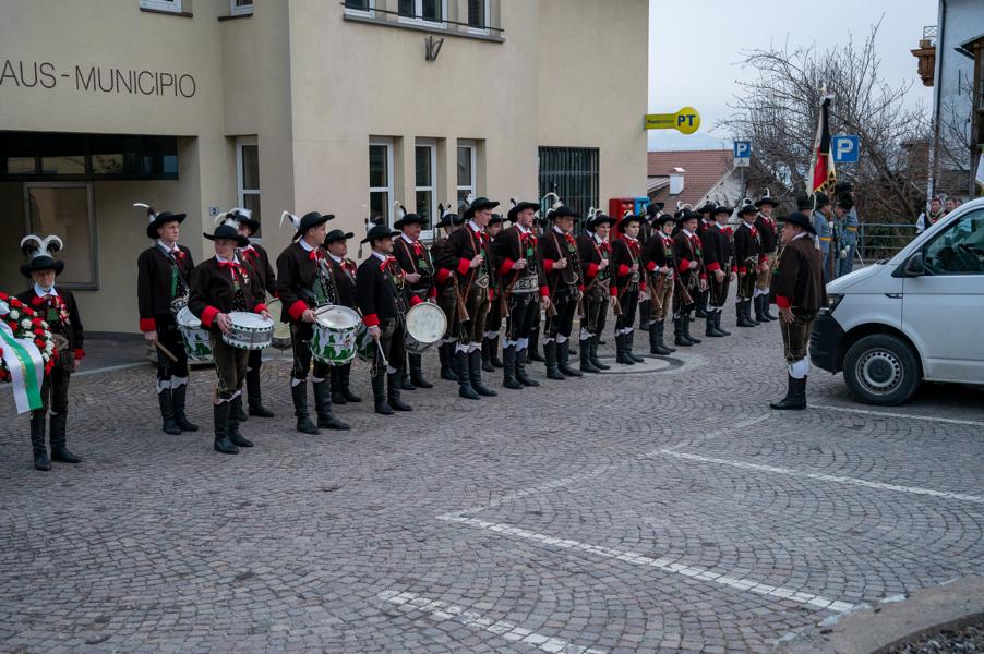 zu den Bildergalerien