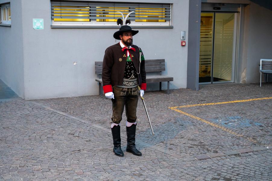 zu den Bildergalerien