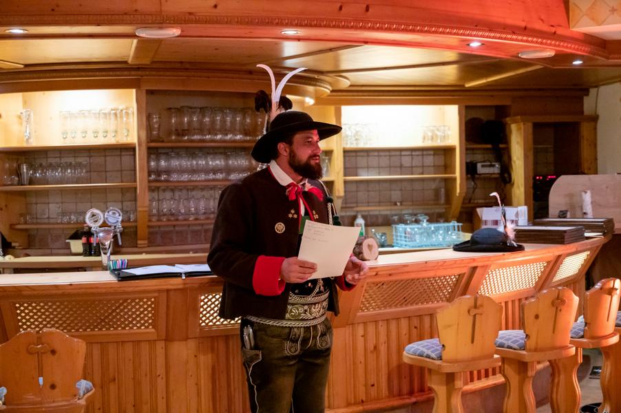 zu den Bildergalerien