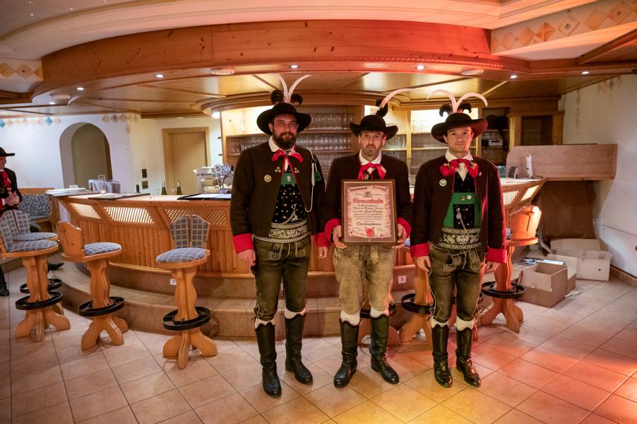 zu den Bildergalerien