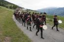 Sch�tzenkompanie Villanders beim Einzug zur Feldmesse