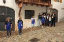 Empfang der Freiwilligen helfer auf der Dorfgasse