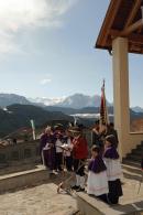 Bezirksmajor Sepp Kaser bei der Erkl�rung der Ehrensalve